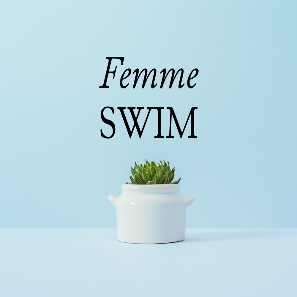 Women’s swimwear